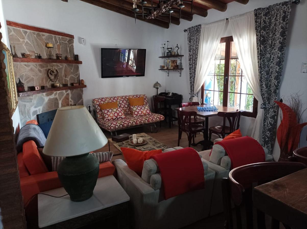 Casa Rural La Ilusion マラガ エクステリア 写真